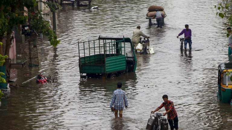 valsad-ahmedabad-rains