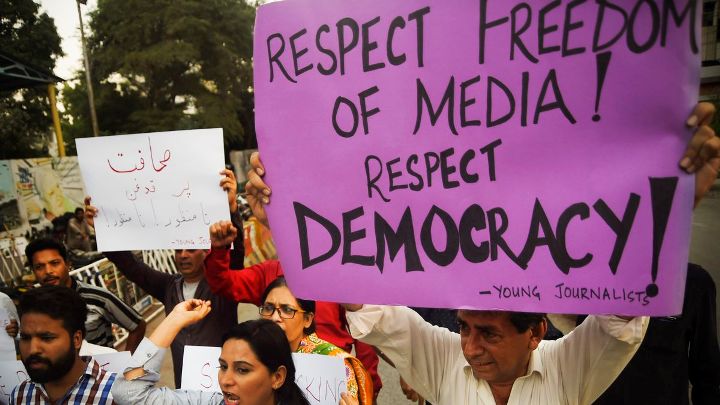 pakistan-journalists-protests