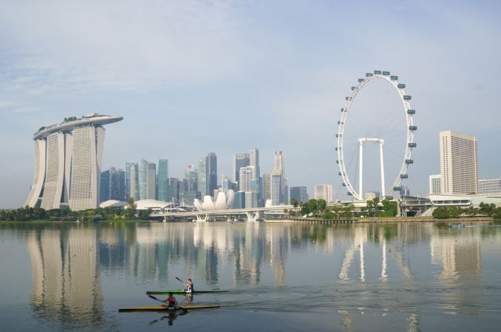 singapore-covid-curbs