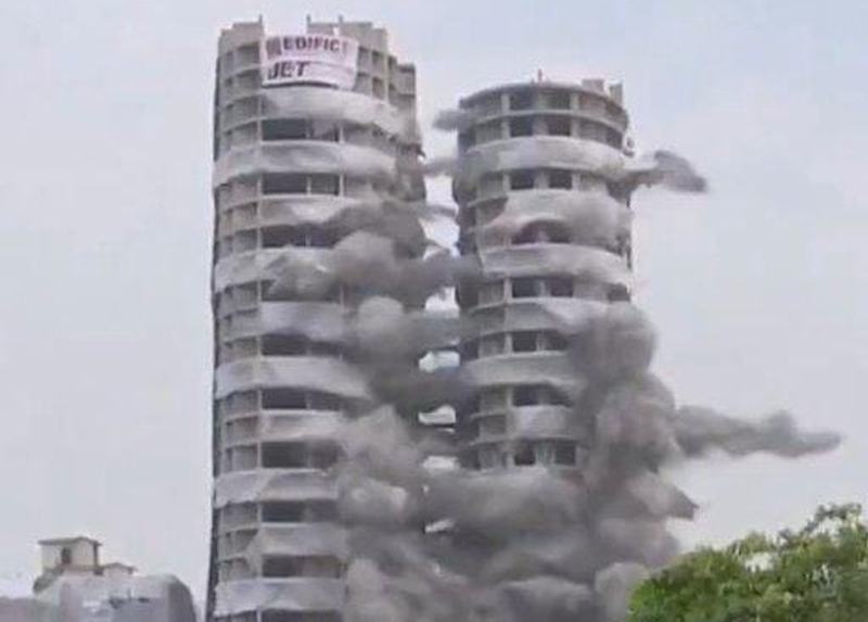 noida-twin-towers-demolition