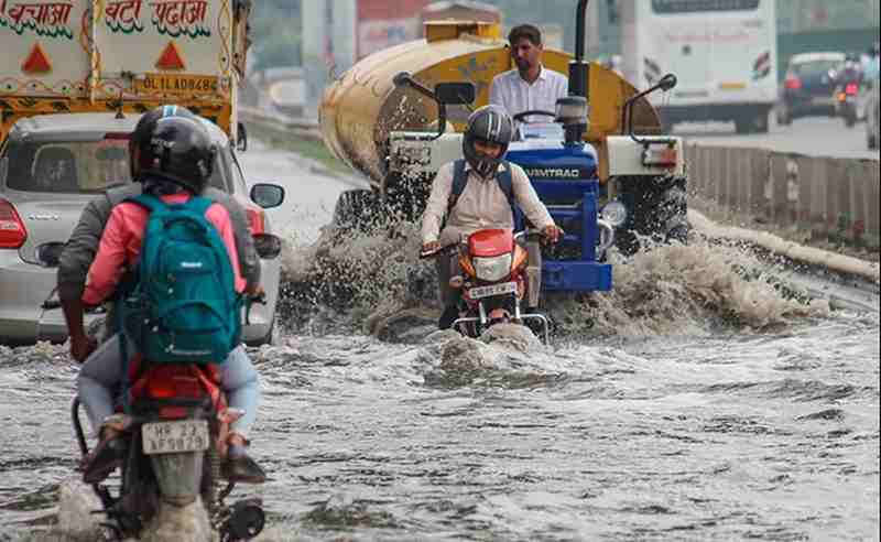delhi-rains-flooding