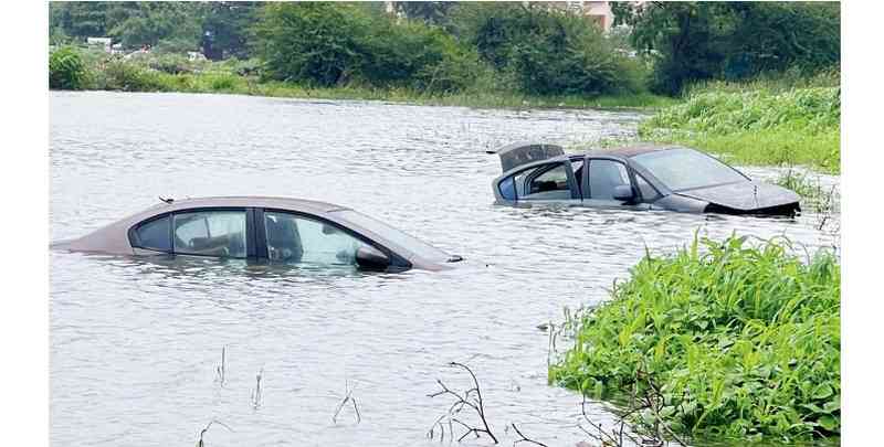 vasai-floods-suncity